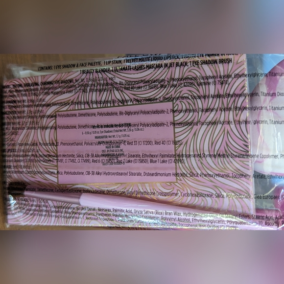 NWT Ulta Beauty beauty bag with 9 piece set: full size multitasking mascara mini - Picture 5 of 15